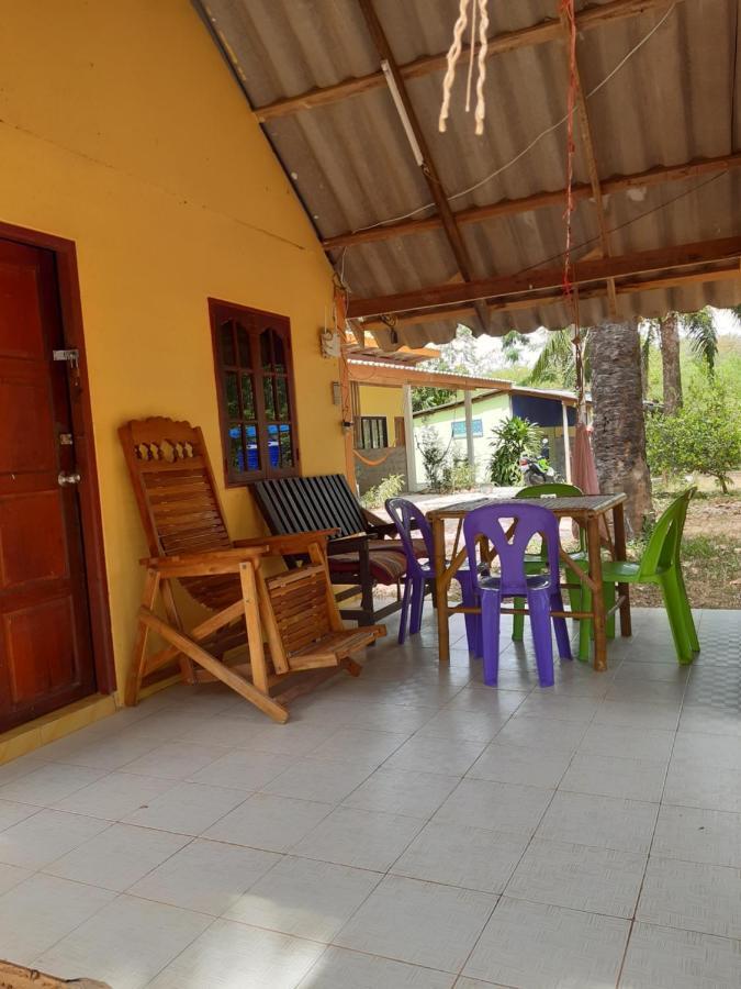 Hotel Som Palmgarden à Ko Lanta Extérieur photo